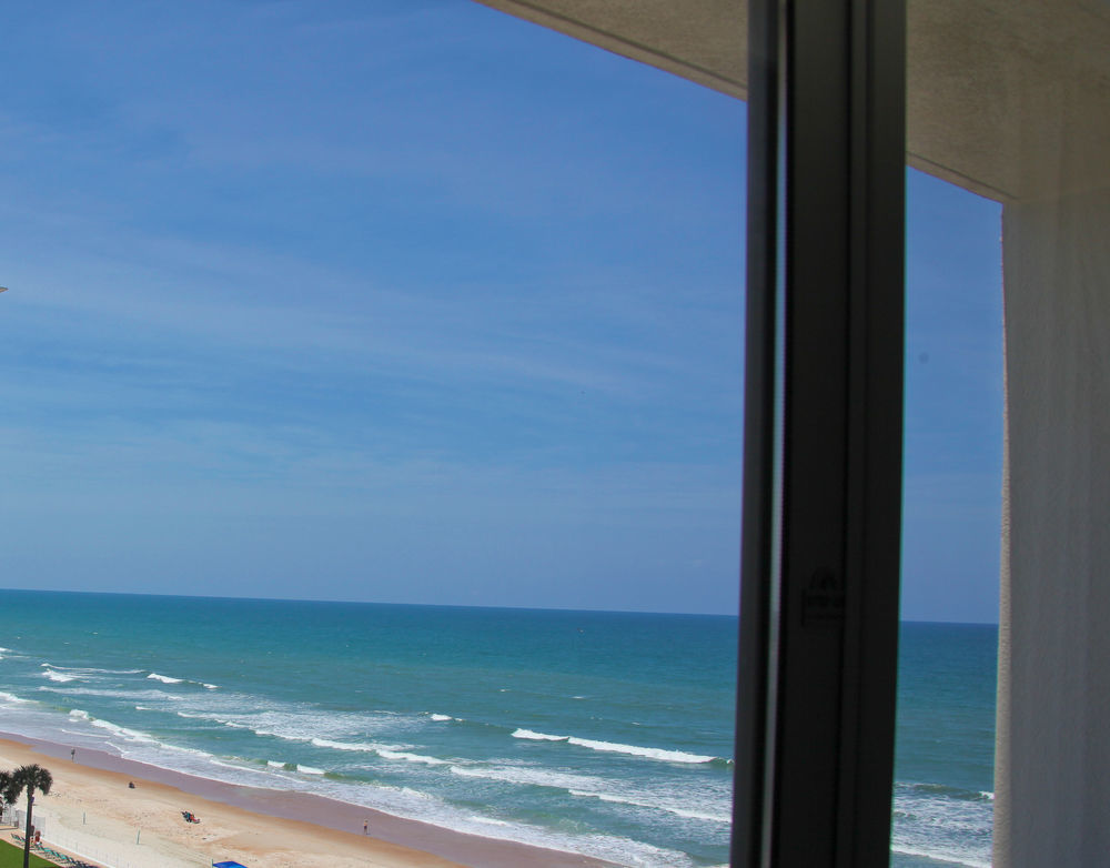 Daytona Beach Resort Oceanfront Condostudio Buitenkant foto